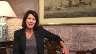 Büyükelçi Komşum Olur: Hollanda