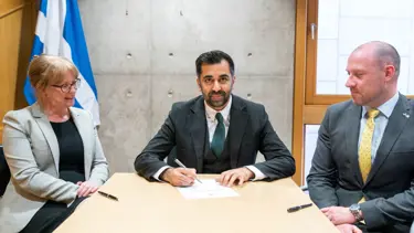 İskoçya Başbakanı Hamza Yusuf kimdir, nereli? (Hamza Yusuf'un siyasi kariyeri)