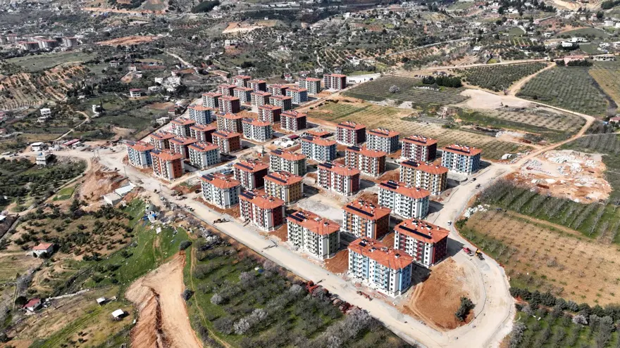 Kahramanmaraş'ta 15 bin 980, Malatya'da 7 bin 881 konut teslim edildi 12 Kahramanmaraş'ta 15 bin 980, Malatya'da 7 bin 881 konut teslim edildi 12
