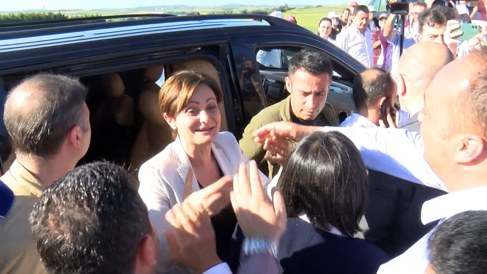 CHP İstanbul İl Başkanı Kaftancıoğlu tahliye edildi