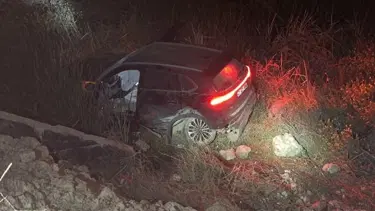 Korkutan kaza: Cip şarampole yuvarlandı