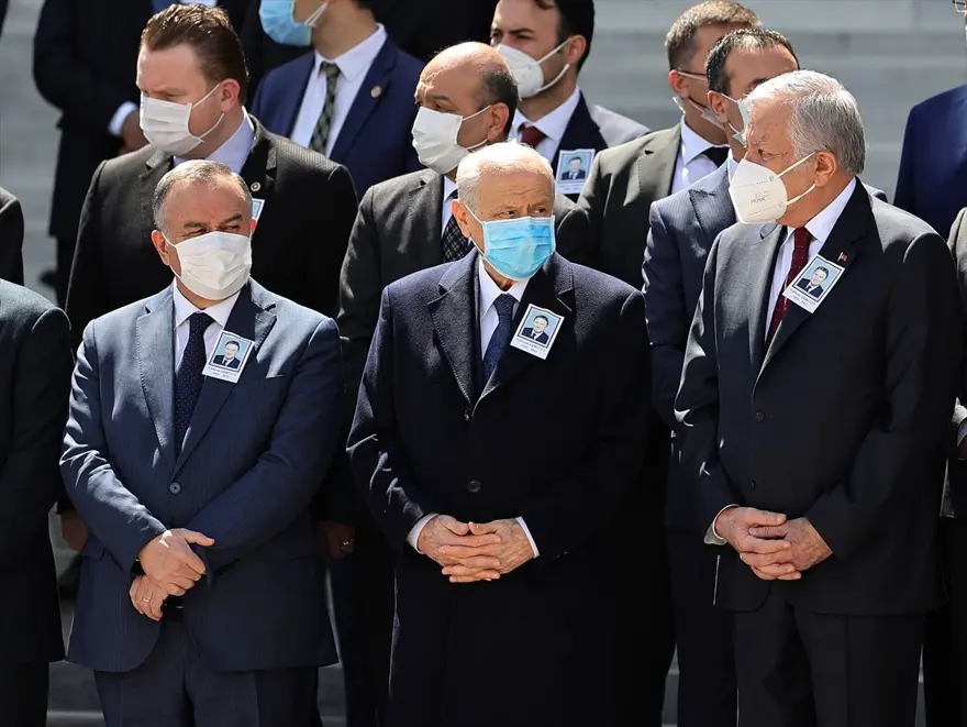 Eski Başbakan Yıldırım Akbulut'a veda 11