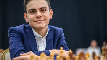 16 yaşında tarih yazdı: Dünya şampiyonunu yenen ilk Türk