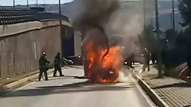 Sivas'ta otomobil alev topuna döndü