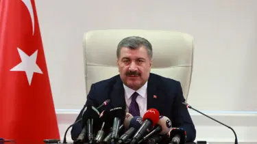 Beş ülkeden gelenlere corona virüs raporu (Bakan Koca açıkladı)
