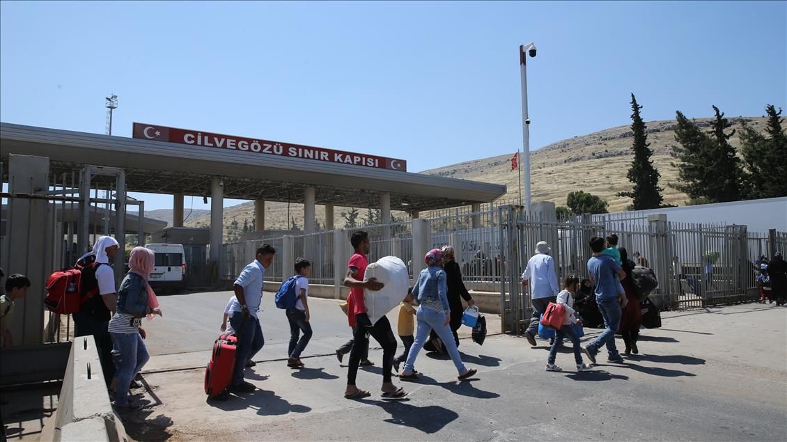 Bakan Akar: Deprem sonrası 60 bin Suriyeli ülkesine döndü