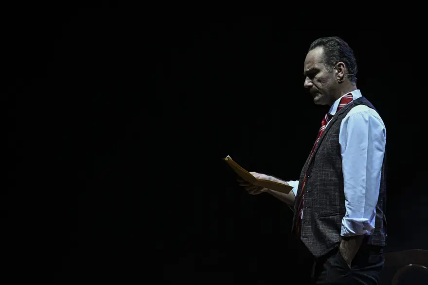 "Cumhuriyete Doğru" oyunu Ankara'da "perde" dedi 13 "Cumhuriyete Doğru" oyunu Ankara'da "perde" dedi 13