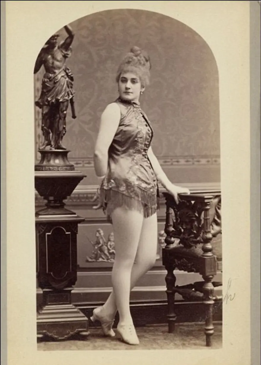 Burlesk dansının 1890'lardaki temsilcileri 24