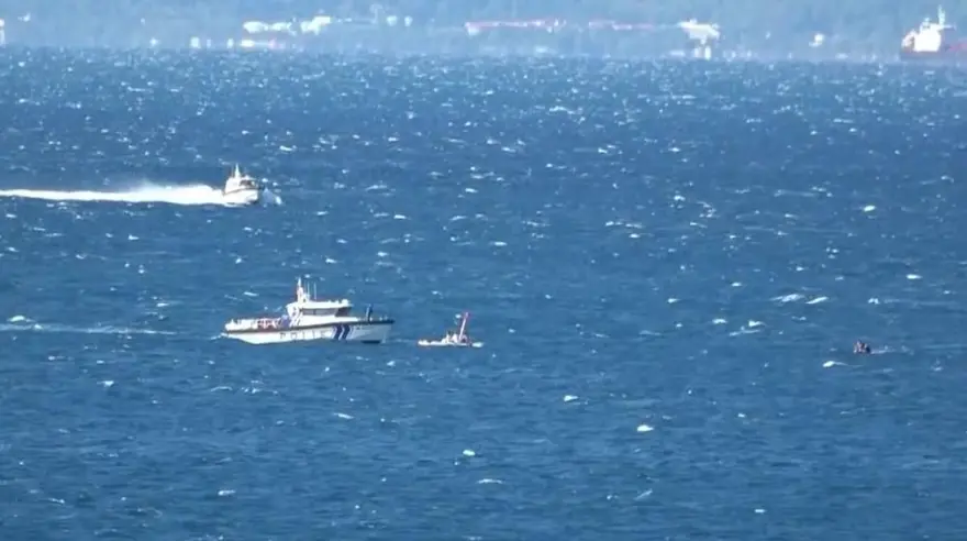 ŞİDDETLİ RÜZGAR AÇIĞA SÜRÜKLEDİ 1 ŞİDDETLİ RÜZGAR AÇIĞA SÜRÜKLEDİ 1