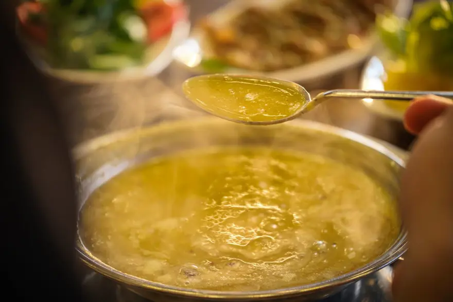 Dünya Sağlık Örgütü "5 gramın altında olmalı" diyor: 1 lokması yüksek tansiyon nedeni 