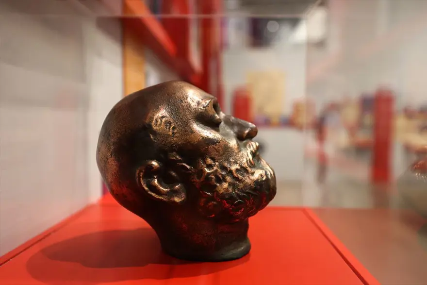 Kulis: Bir Tiyatro Belleği, Hagop Ayvaz sergisi açıldı 2