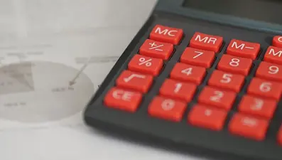 Fed faiz indirimlerini sürdürebilir