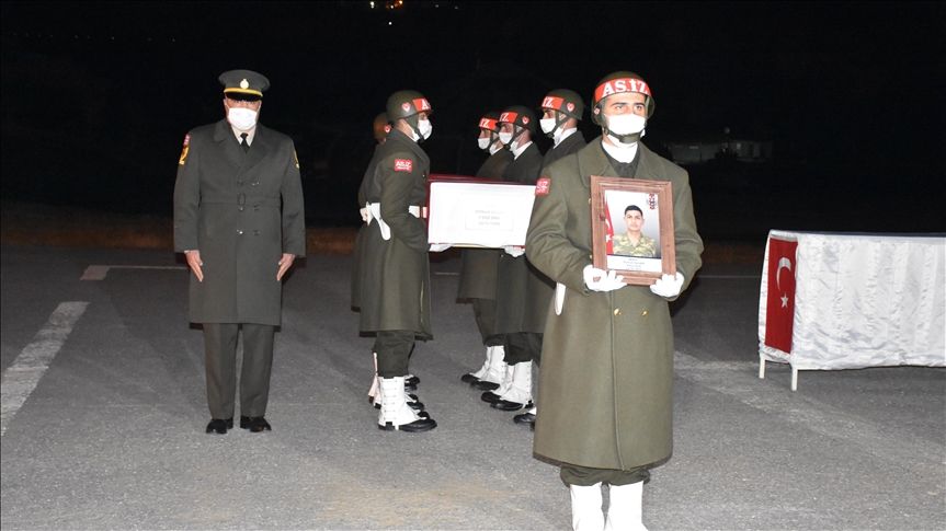 Hakkari'de bir asker kaza sonucu şehit oldu