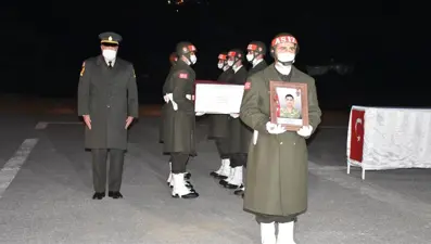 Hakkari'de bir asker kaza sonucu şehit oldu