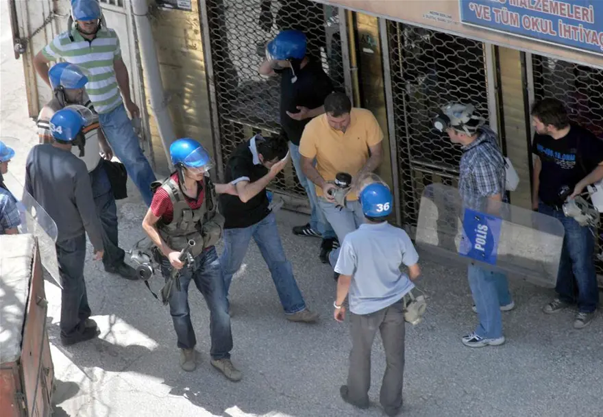 Yüksekova karıştı 11 Yüksekova karıştı 11