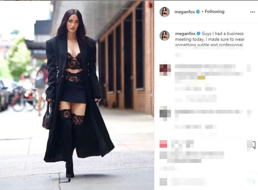 Jared Leto farklı maske tedbiriyle bile tanındı 3