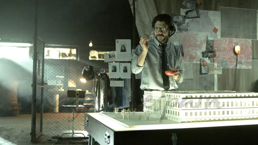 La Casa de Papel'in Profesör'ü Alvaro Morte hakkında merak edilenler (Soygun hayalim gerçek oldu) 5