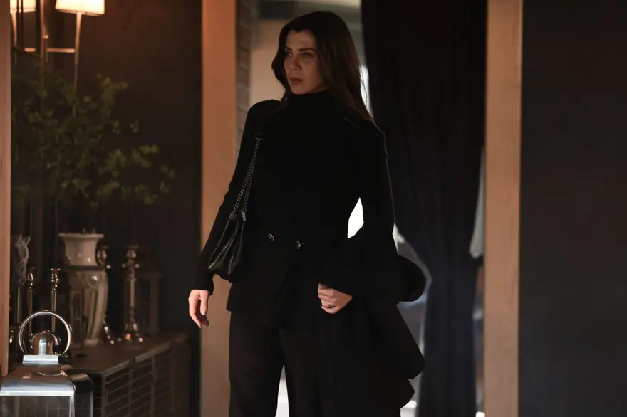 GAMZE'DEN ŞULE'NİN EVİNE BASKIN 4