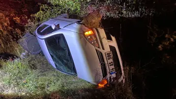 Otomobil takla attı: Sürücü ehliyetsiz çıktı