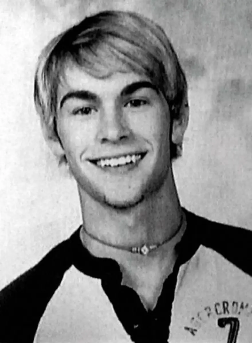 Chase Crawford 34