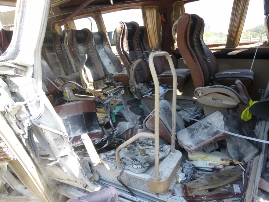 İstanbul'da üniversite servisinde patlama 1