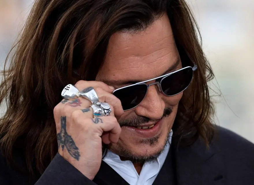 Davanın izlerini hala silemedi! Johnny Depp: Hayatım pembe diziye döndü 6
