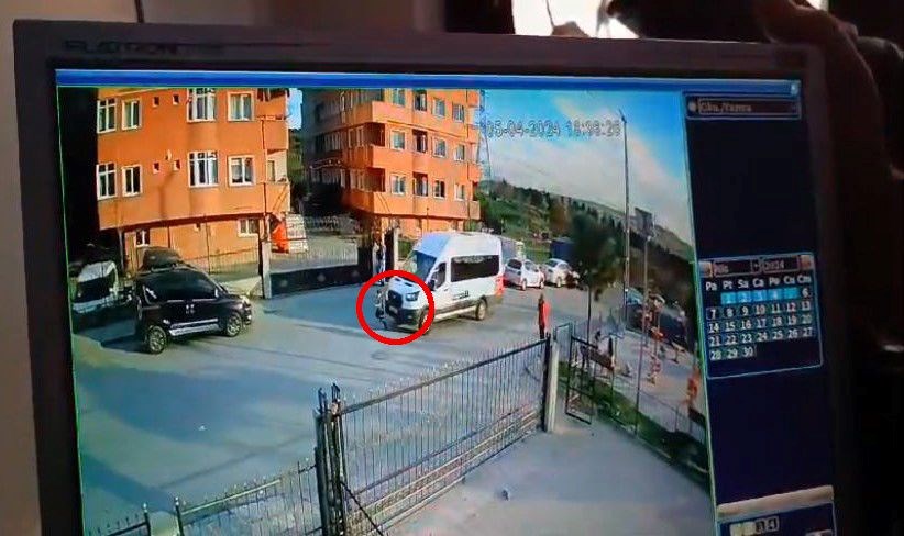 İstanbul'da servis aracının altında kalan çocuk hayatını kaybetti