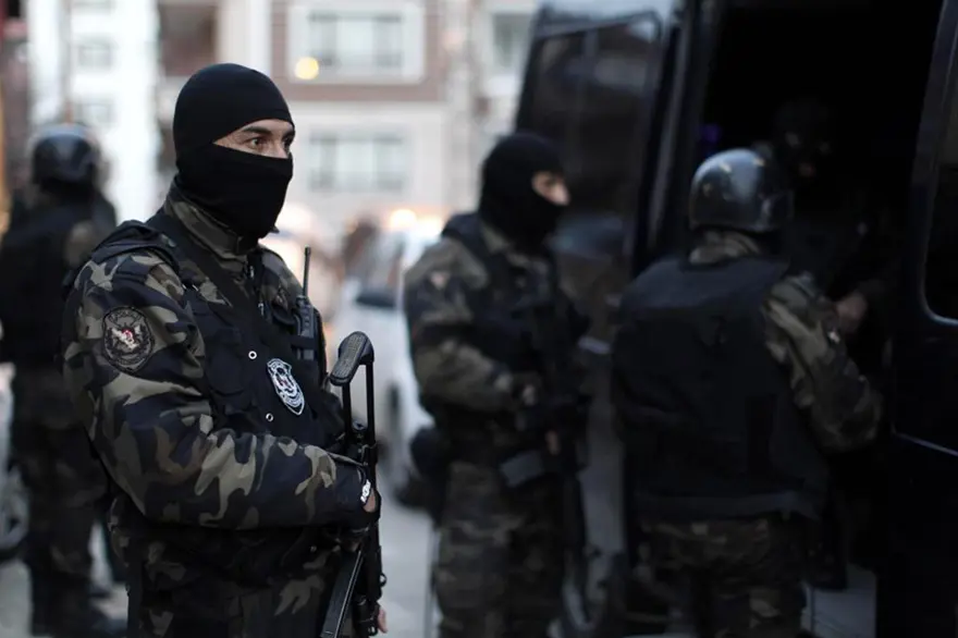 Silahlı hırsızlara büyük operasyon 4 Silahlı hırsızlara büyük operasyon 4