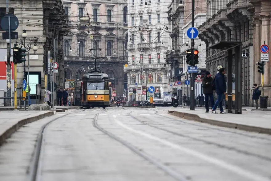 İtalya tarihinin en sessiz günlerini yaşıyor 1