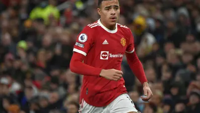 Manchester Unitedlı futbolcu Mason Greenwood tutuklandı