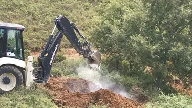 İznik'te kuyuya atılmış ve gömülmüş tavuklar bulundu