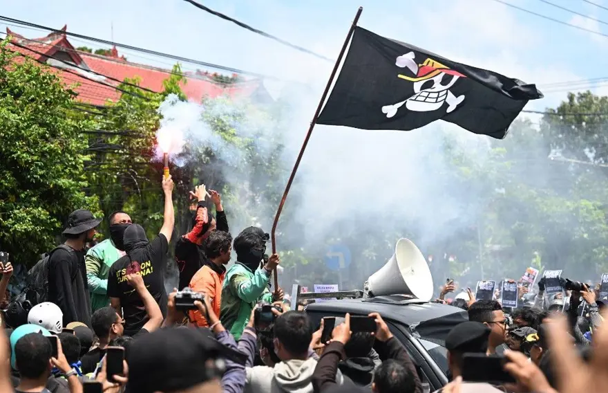 Protestolarının yeni sembolü: Z kuşağı popüler kültürle siyasete meydan okuyor 8