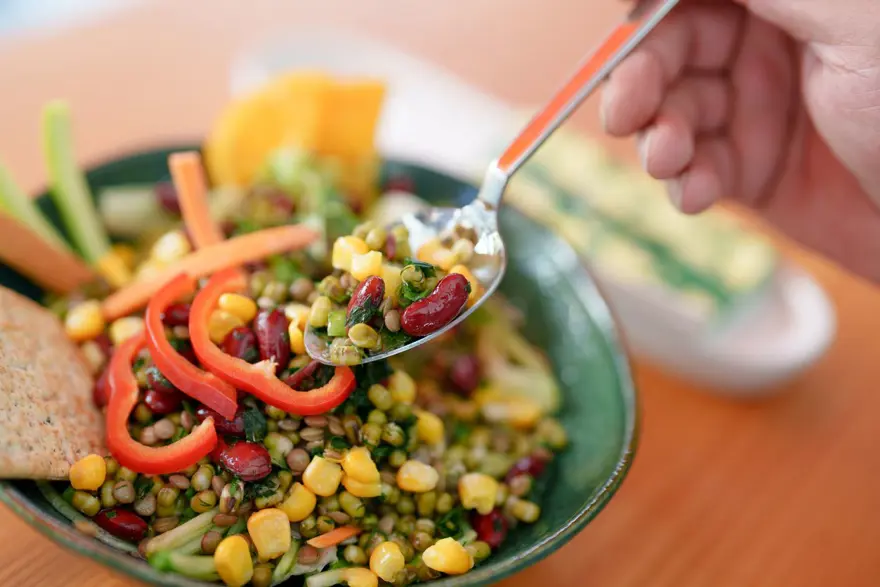 Uzmanlar ne diyor? Vegan diyetler tehlikeli olabilir mi? Uzmanlar ne diyor? Vegan diyetler tehlikeli olabilir mi?