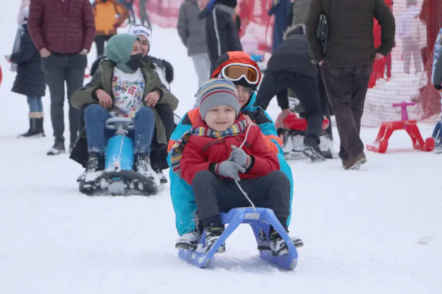 Palandöken'de sömestir tatilinin son günlerinde yoğunluk 2
