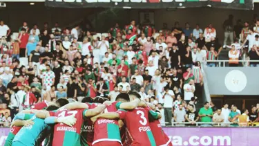İzmir ekipleri Karşıyaka ile Efeler 09 mücadele edecek