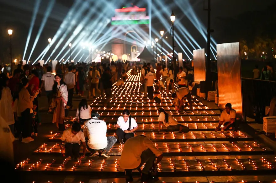 YEŞİL HAVAİ FİŞEK İZNİ 3