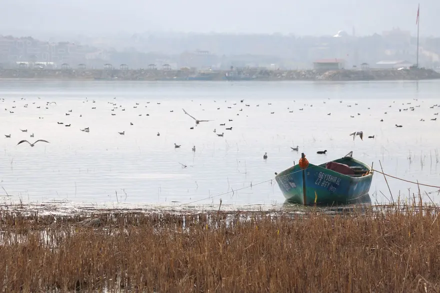 Beyşehir Gölü alarm veriyor: 50 metre çekildi 14