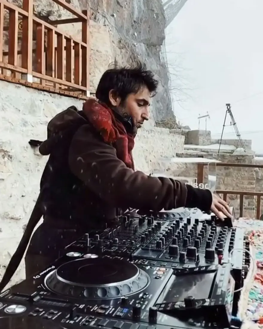 Sümela Manastırı'nda klip çekimine soruşturma 3