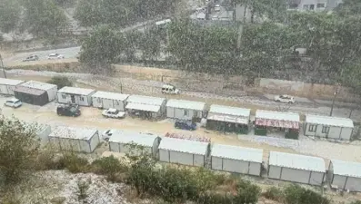 Hatay'da dolu yağışı