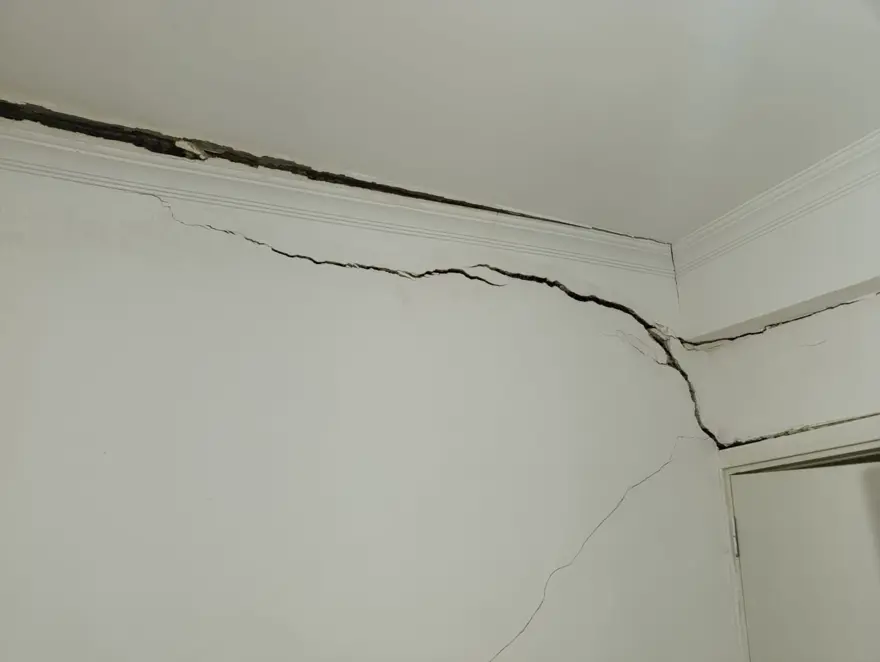 "SADECE GÖZLEMSEL" 4 "SADECE GÖZLEMSEL" 4