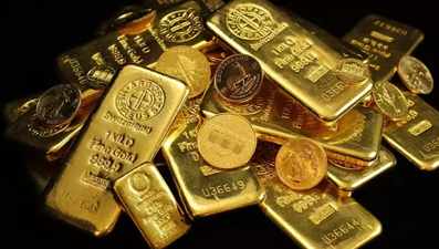 Altın yeni zirvesine ulaştı, sert satış geldi