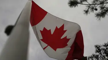 Kütüphanedeki kadının başörtüsünü yakmaya çalıştı: Kanadalı saldırgan gözaltında