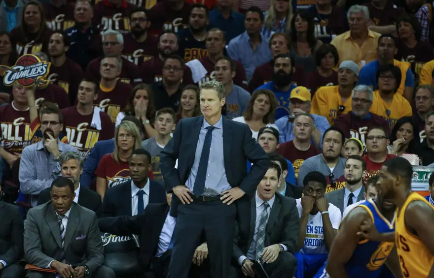 Cavaliers öne geçti , LeBron rekor kırdı 14