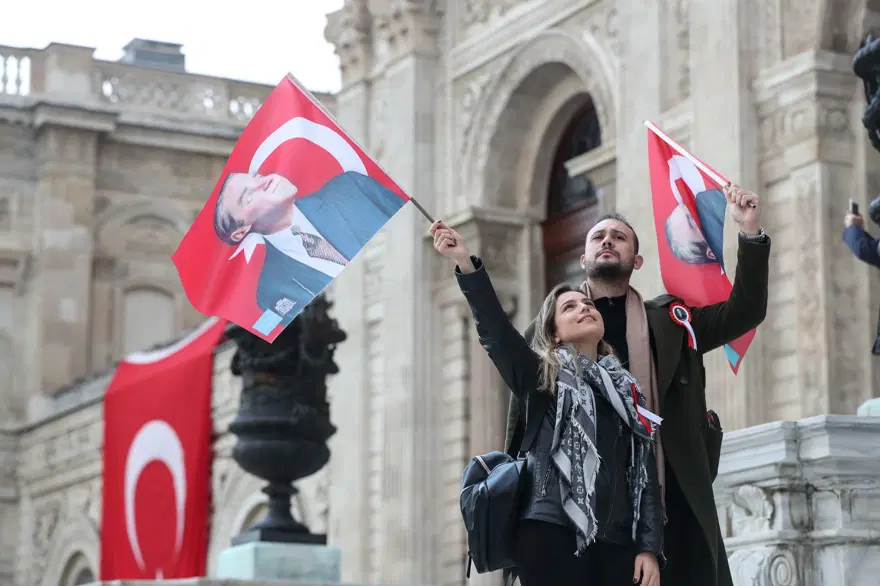 Büyük Önder Atatürk Dolmabahçe'de anıldı 21