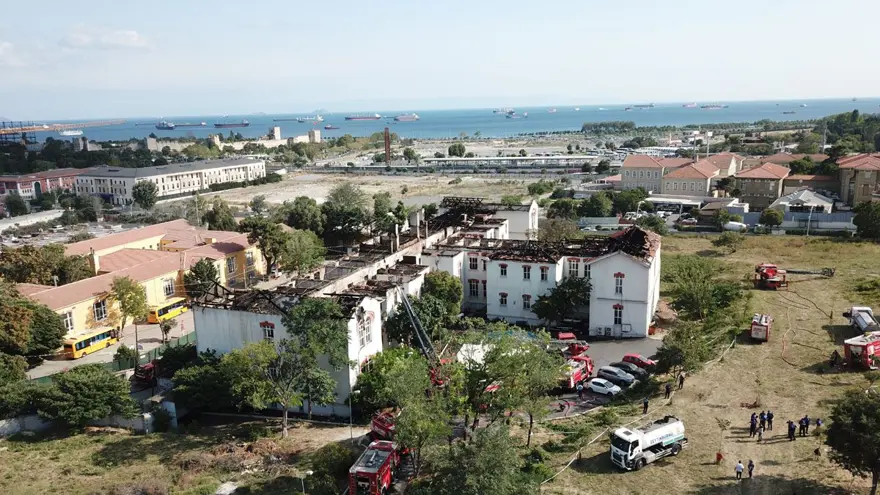 İstanbul Balıklı Rum Hastanesi&#x27;nde tahliye seferberliği 9