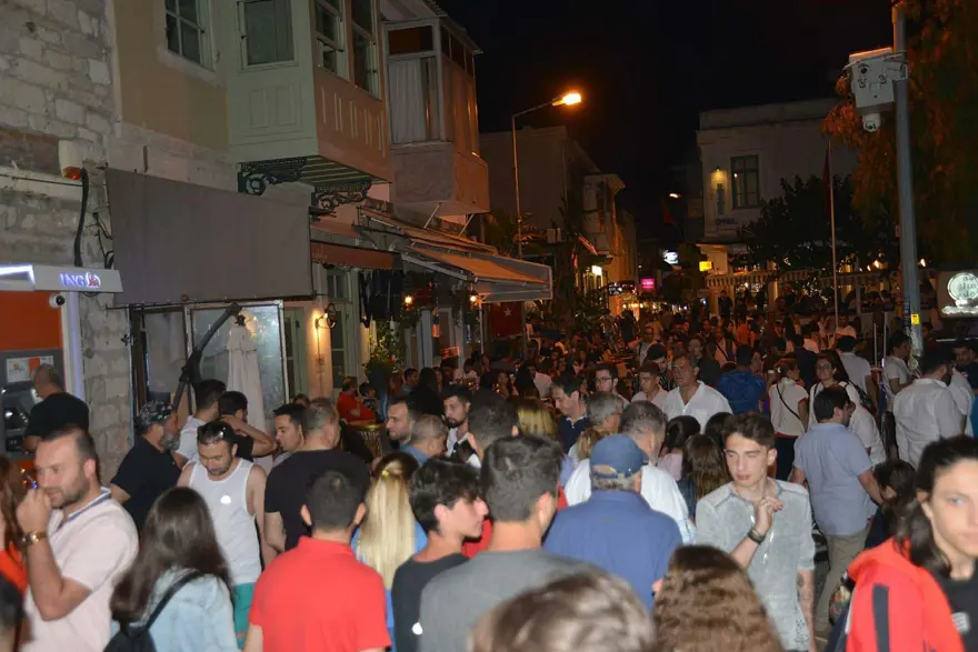 Çeşme'de sömestr yoğunluğu: Oteller yüzde 65 doldu 1