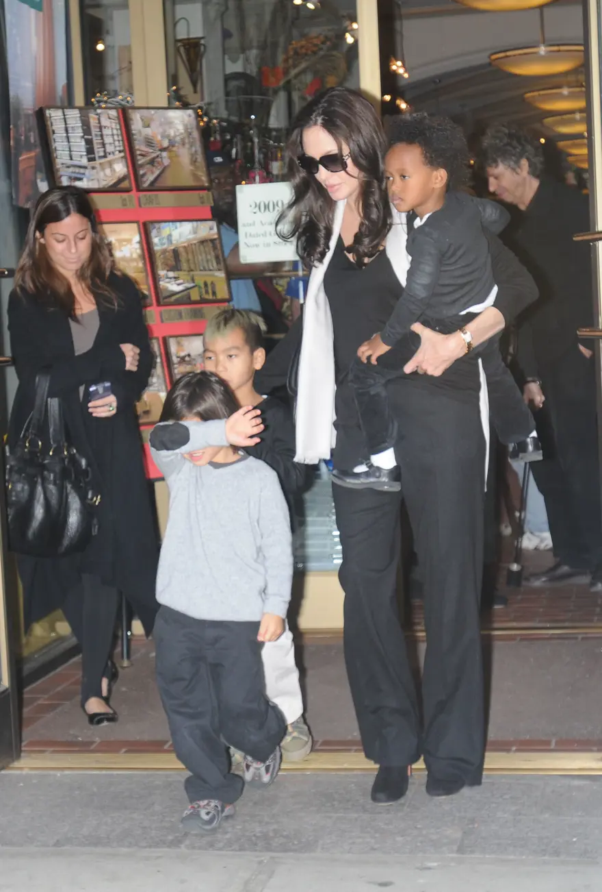 "Angelina Jolie ve Brad Pitt asla barışmayacak" 2