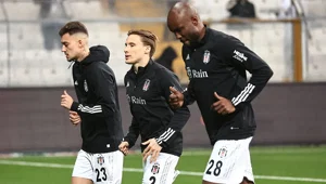 Beşiktaş'ta bir ayrılık daha: 11 milyon euroya gelmişti, Semih'in ardından İtalya'ya gidiyor Beşiktaş'ta bir ayrılık daha: 11 milyon euroya gelmişti, Semih'in ardından İtalya'ya gidiyor