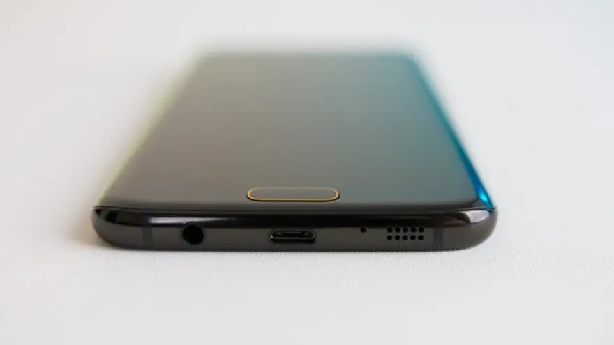 Samsung Galaxy S8 hiçbir telefonda olmayan özellikle geliyor 9