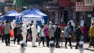 Çin, yurt dışından gelen yolculardan COVID-19 testi istemeyecek